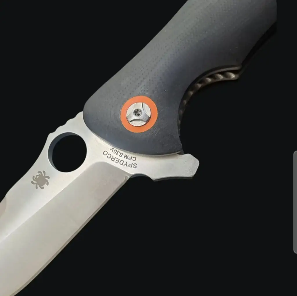 C.R.K.T Foldable Knife - View 2