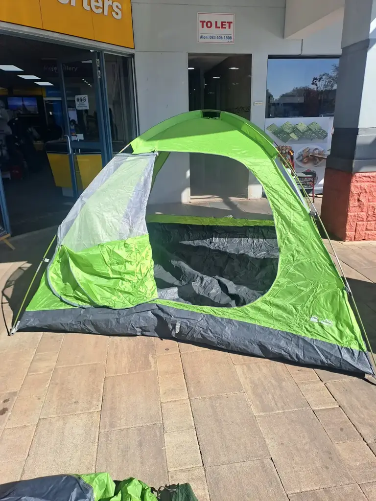 Camp Dome 405 4 Sleeper Camp Master
