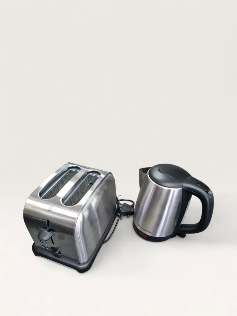 Russell Hobbs Kettle & Toaster Set (Kettle Rhssk02 + Toaster Rhbst56)