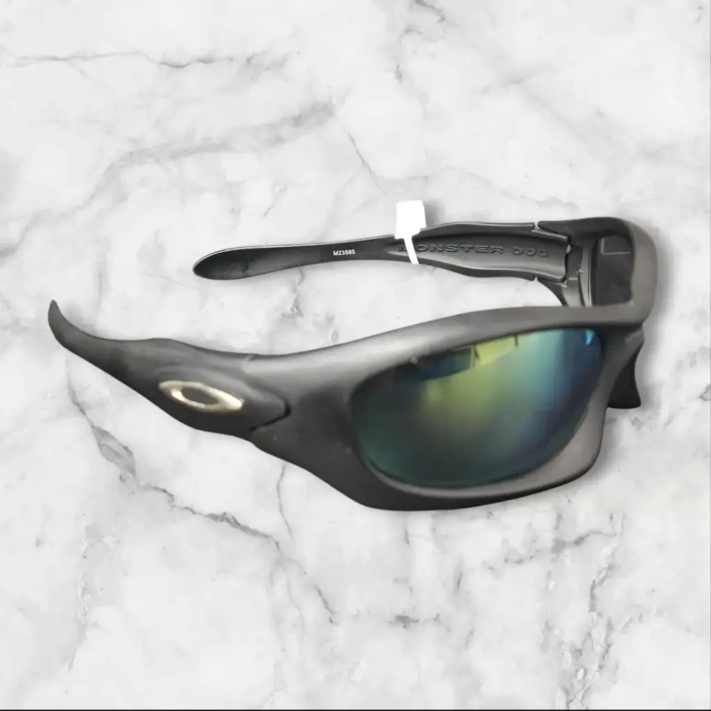 Oakley Monster Dog - View 2