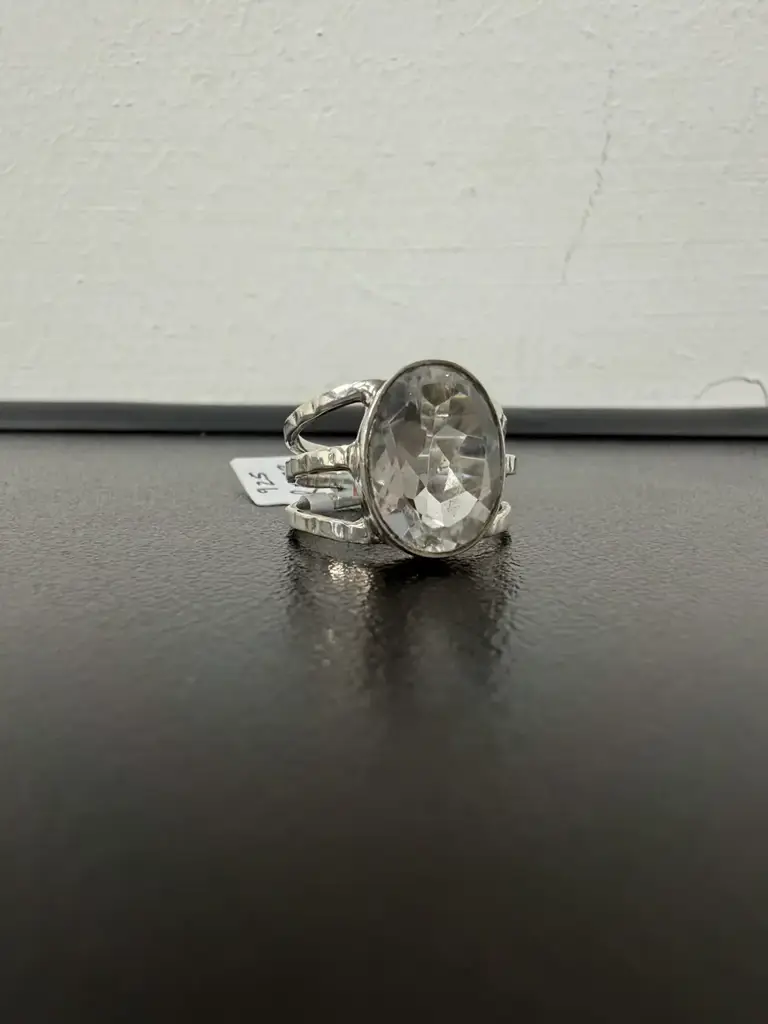 925 Ladies Ring
