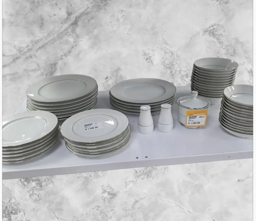 Silver Lace 65 Piece Dinner Set
