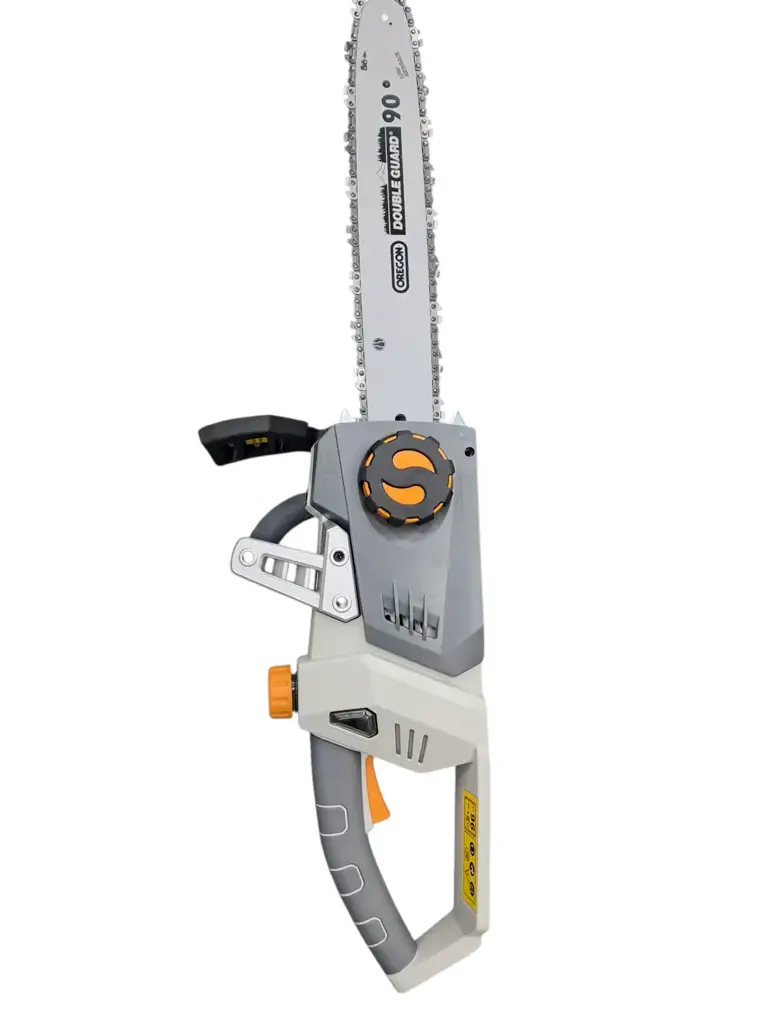 Ryobi Cordless Chainsaw - View 2