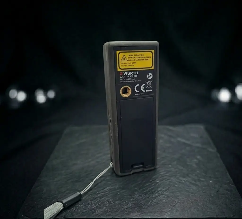 Würth Ldm 30M Compact Professional Laser Distance Meter - View 2