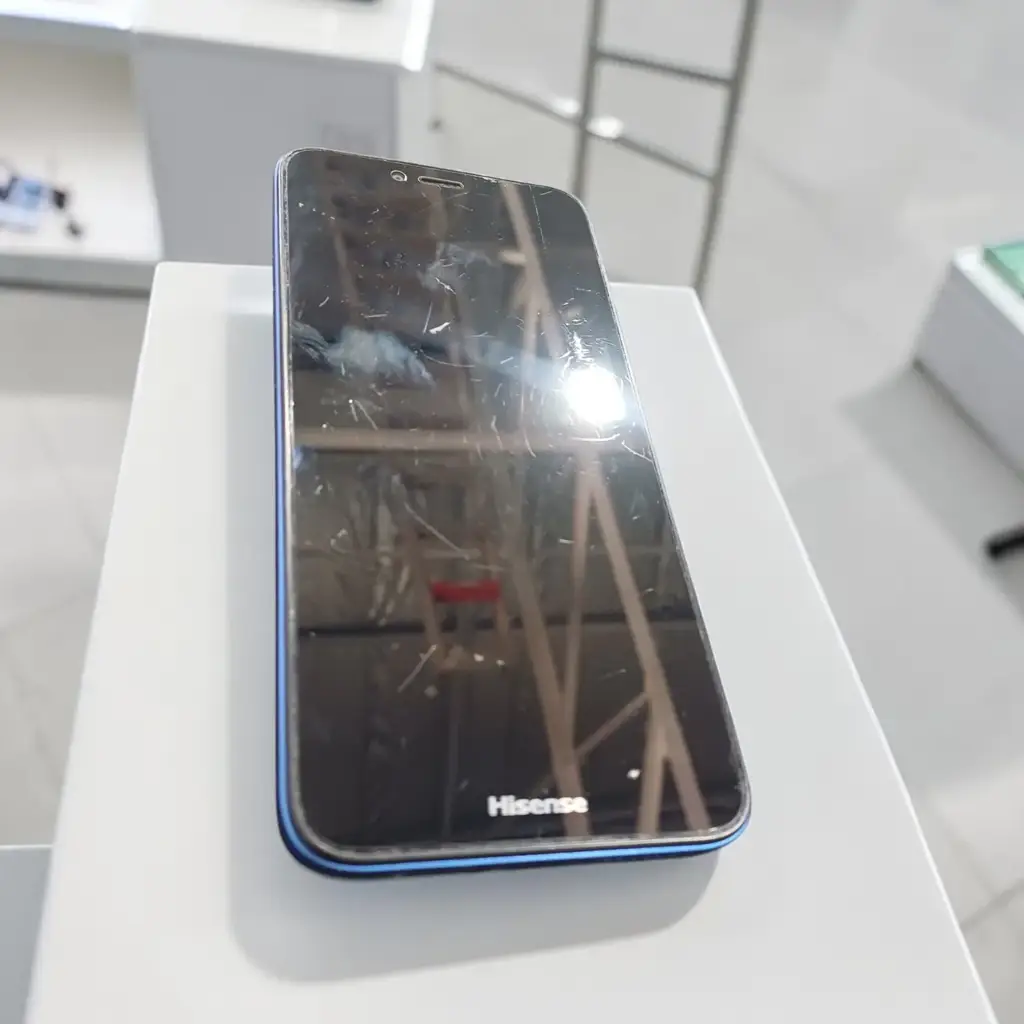Hisense U53 - View 2
