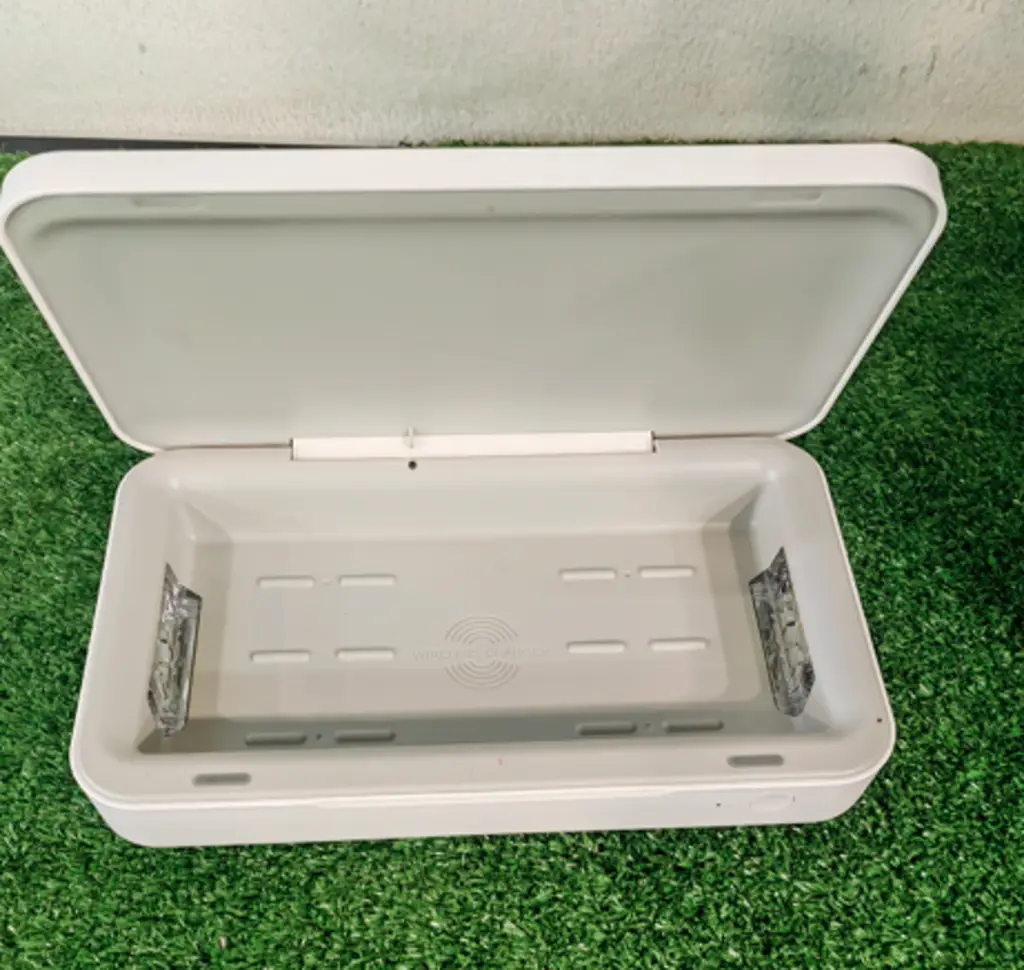 Samsung Uv Sterilizer With Wireless Charging - View 2