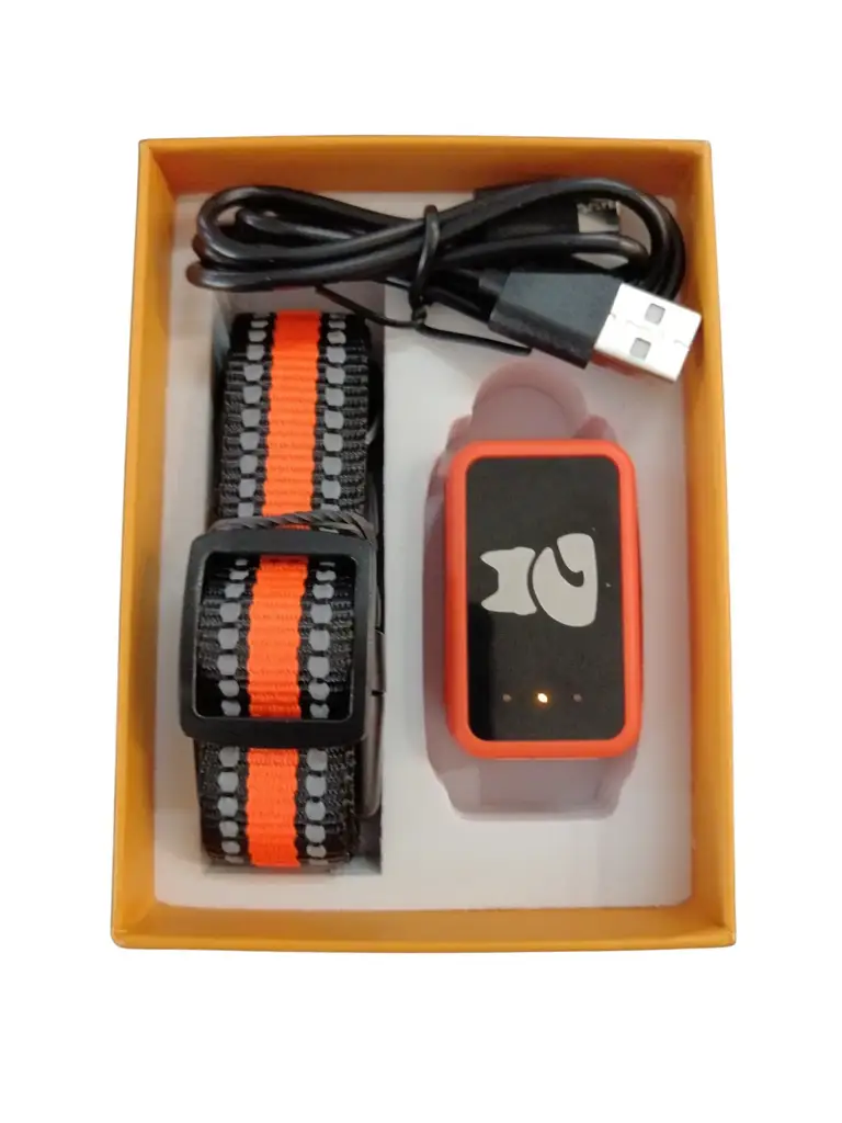 Pet Tracking Device With Customizable Electronic Fences - View 2