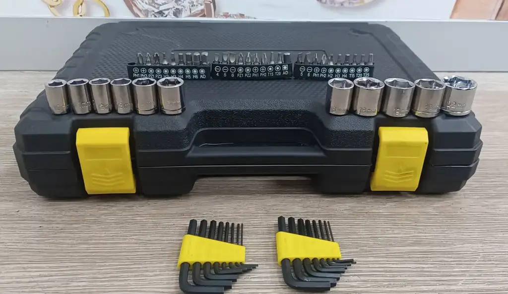 No Name 108‑Piece Tool Set – Second‑Hand - View 2