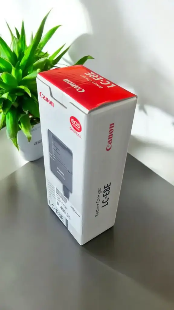 Canon Lc-E8e Battery Charger