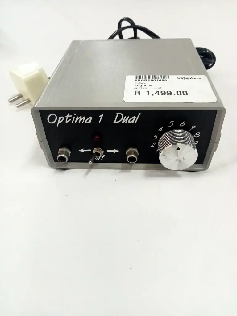 Optima 1 Dual Engraver - View 2
