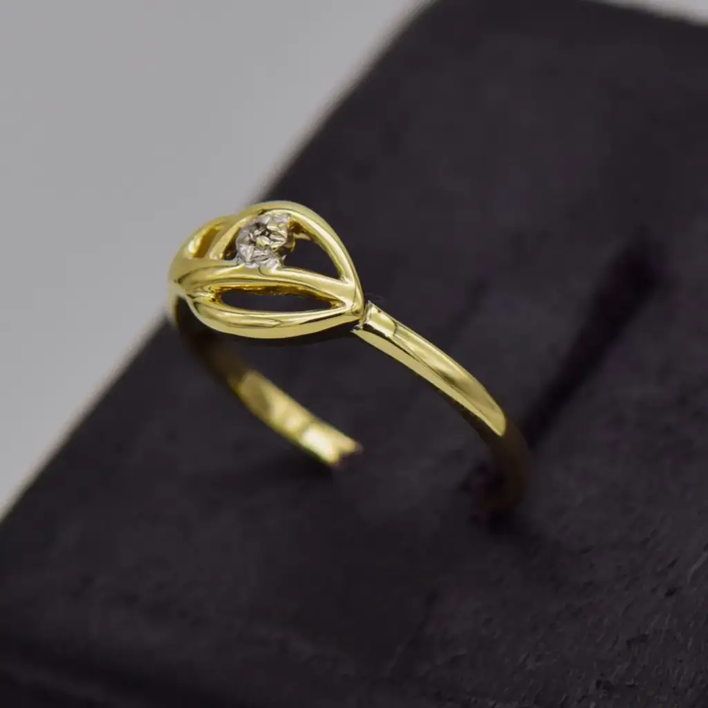 9Ct Yellow Gold Dress Ring - View 3