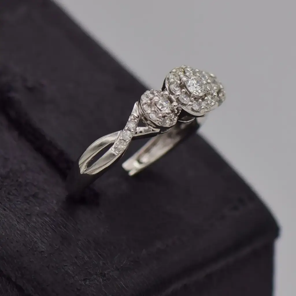18ct White Gold Dress Ring - View 2