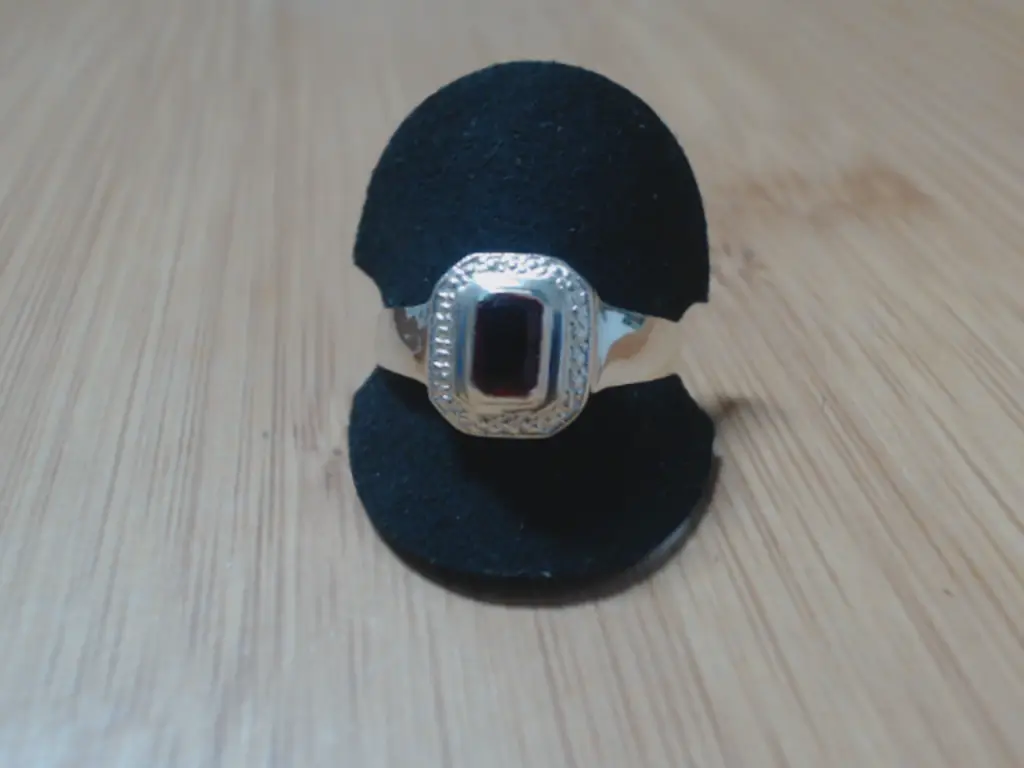 Sterling Silver 925 Ladies Ring With Rectangular Red Stone (Size R)