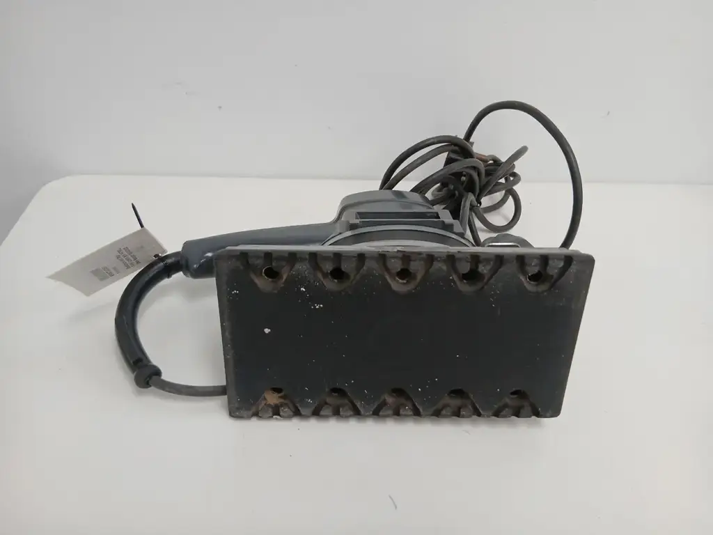 Egi Mucklacker Sander - View 3