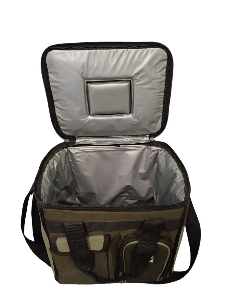 Camp Master Cooler Bag - View 2