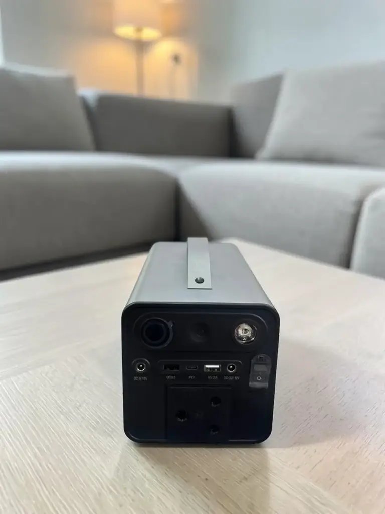 Elecstor Core 300W 314Wh Portable Power Station - View 2