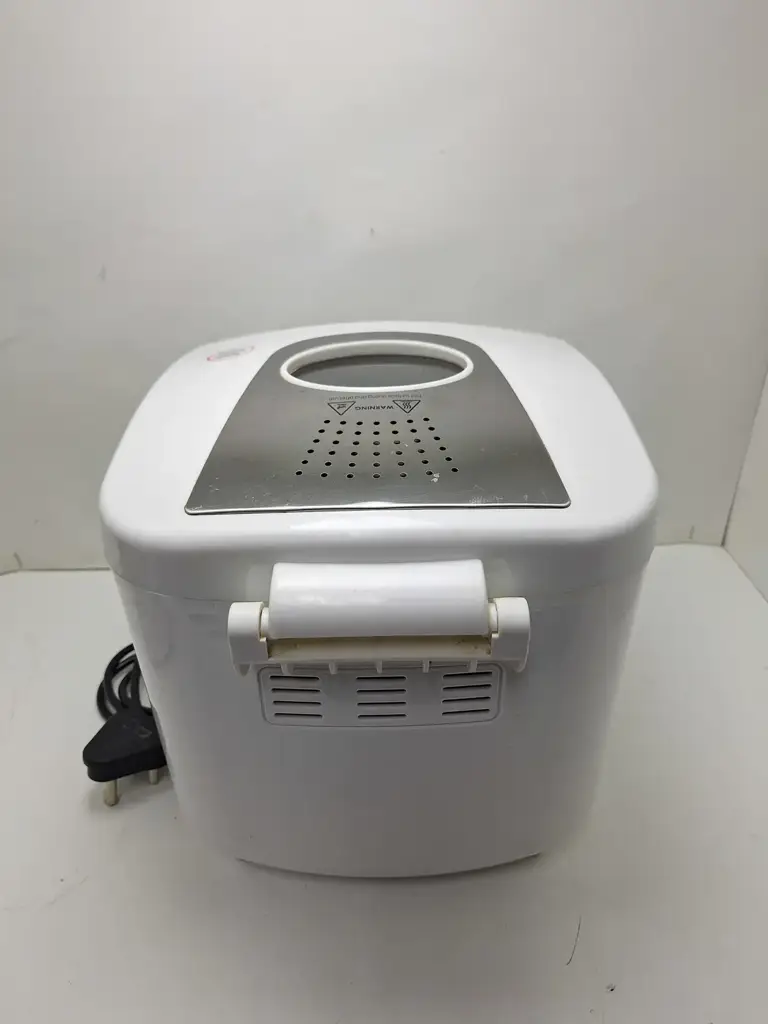 Kambrook | Bread Maker | Model: Sbbm097 - View 2