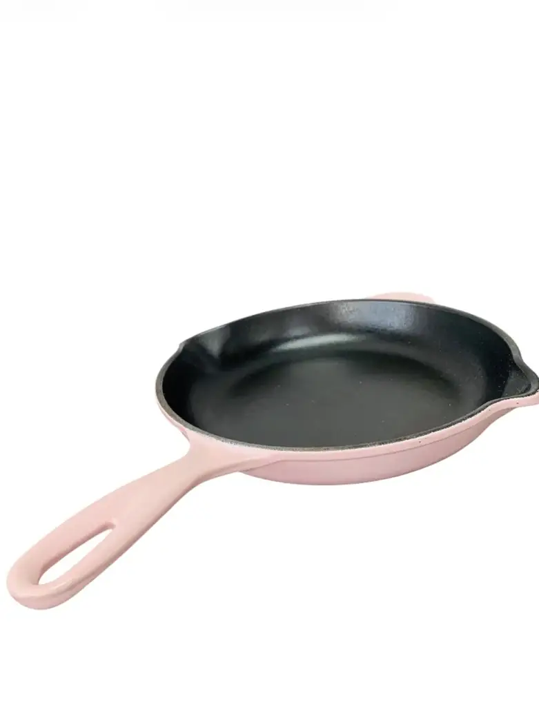 Le Creuset Skillet Pan - View 2