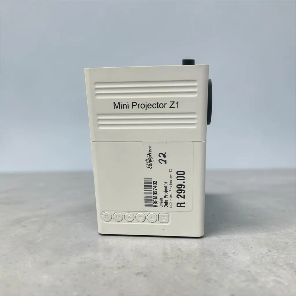 Mini Projector Z1 - View 3