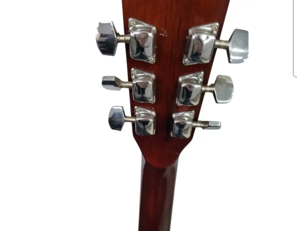 Pearl River Acoustic Guitar - View 3