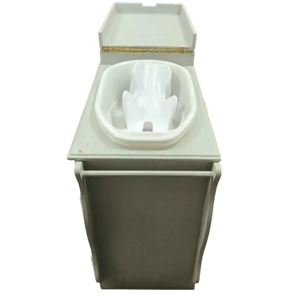 Wooden Baby Bath Compactum With Changing Station (Pre-Loved) In-Store Collection - View 3