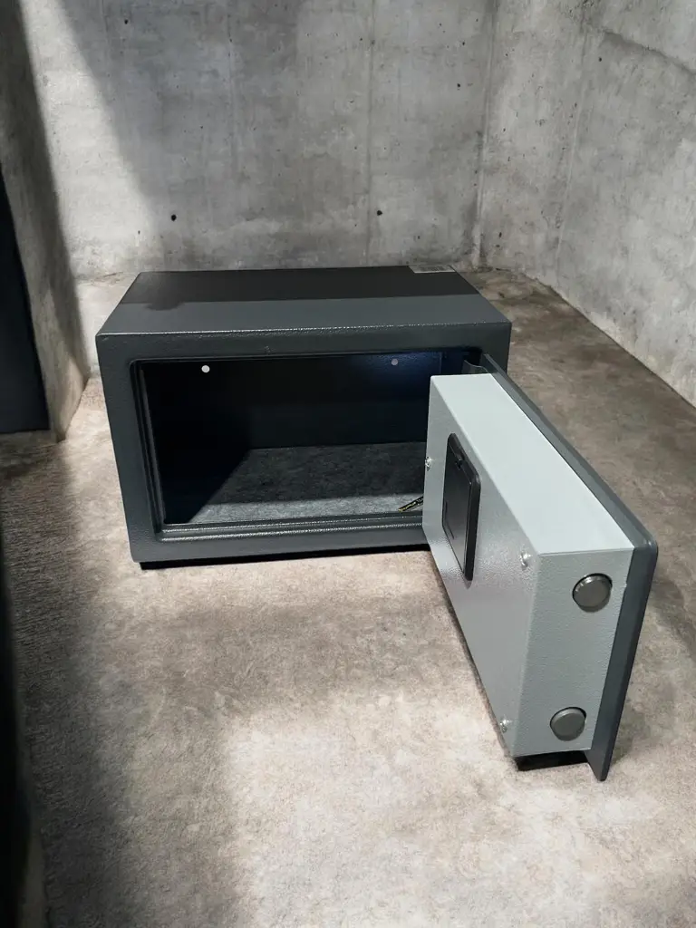 Chubbsafes, Air 25E Hotel Safe - Digital Lock - View 5
