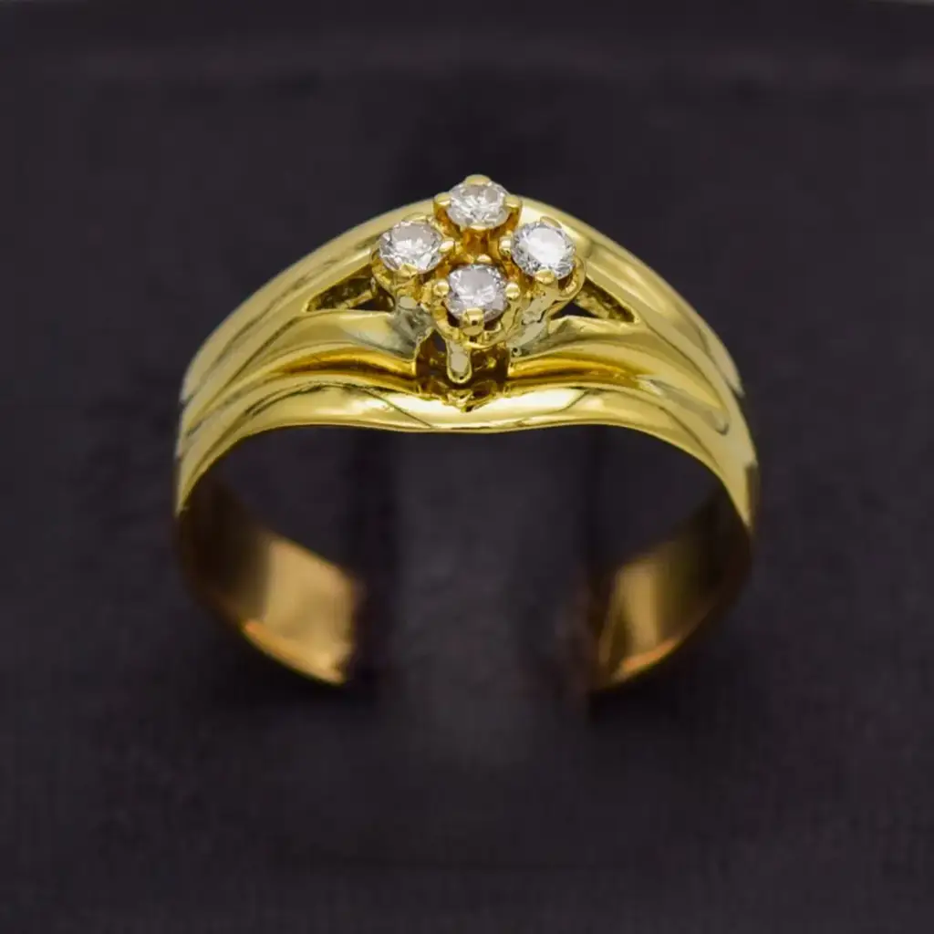 18ct Yellow Gold Dress Ring
