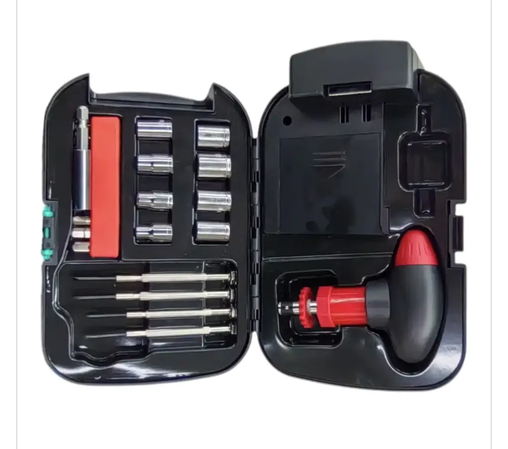 24-Piece Portable Flashlight And Tool Set: