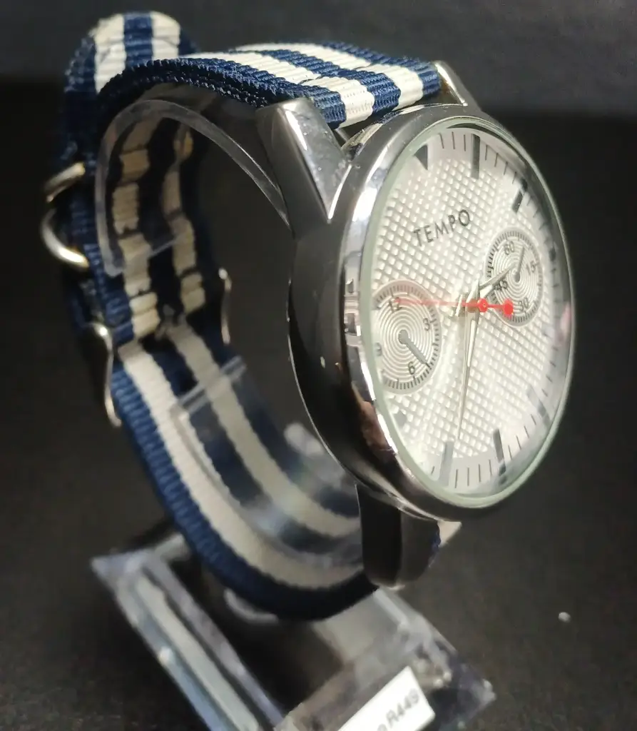 Tempo Y2185 Mens Watch