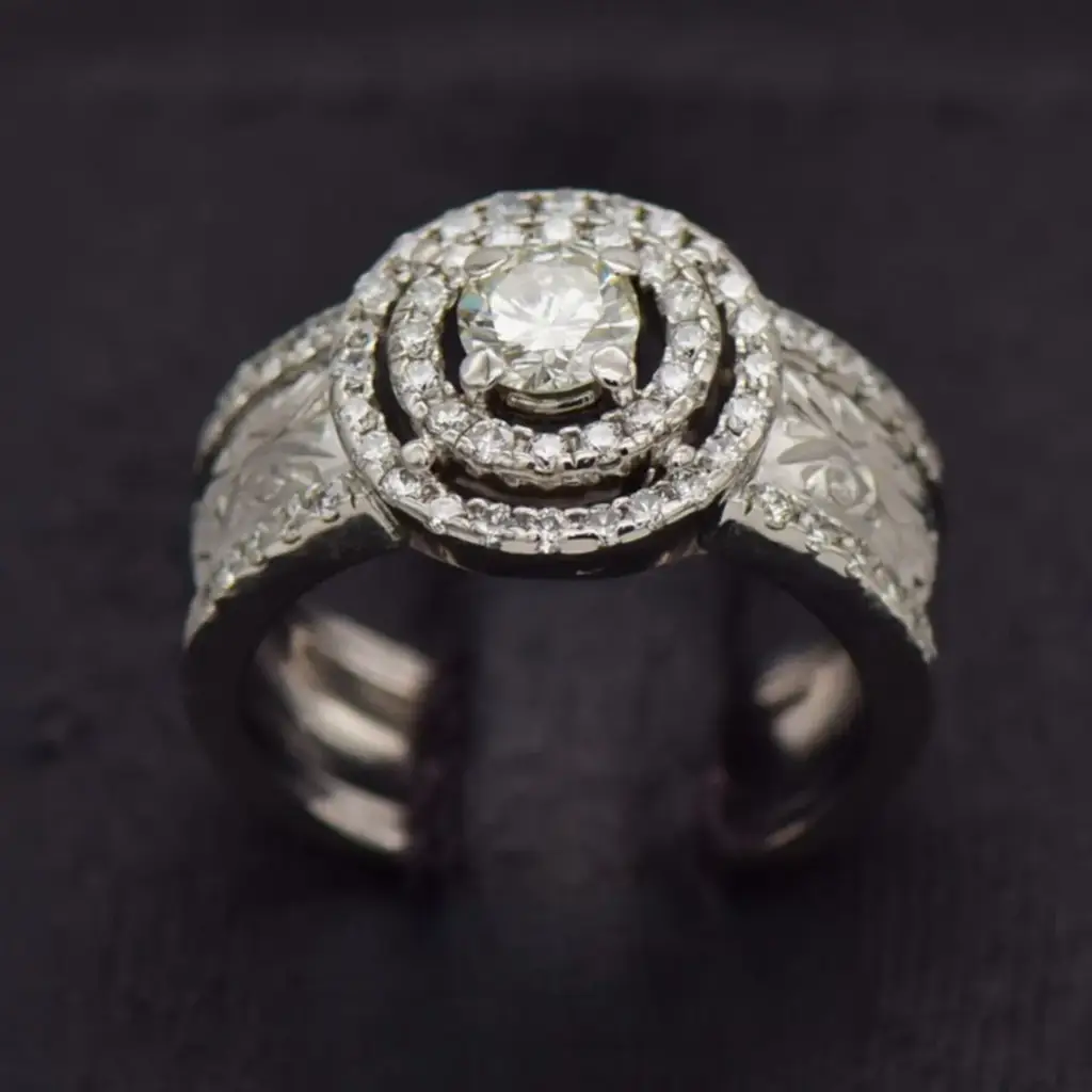 9ct White Gold Dress Ring