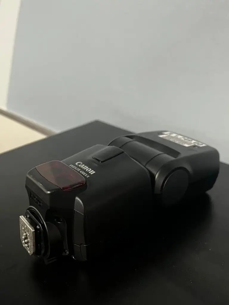 Canon Flash - Lighting 430Exii - View 3
