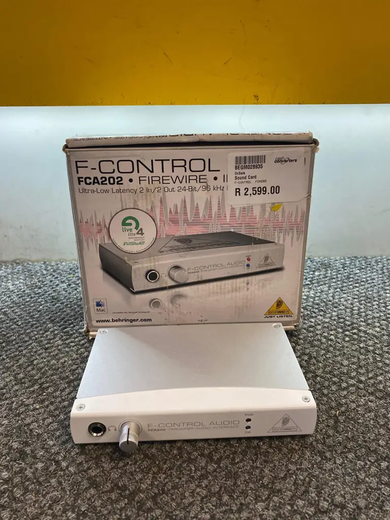 Behringer F-Control Fca202 Sound Card