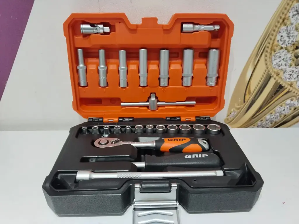 25Pc Grip Socket Set - View 2