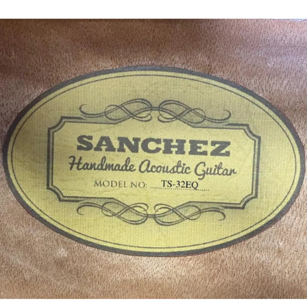 Sanchez Semi-Acoustic Guitar Ts-32Eq (Like New) - View 2