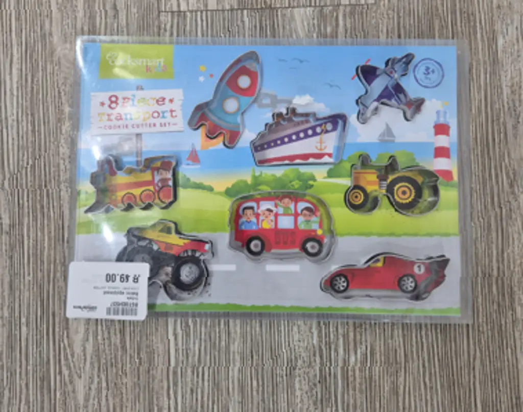 8 Piece Transport Cookie Cutter Set