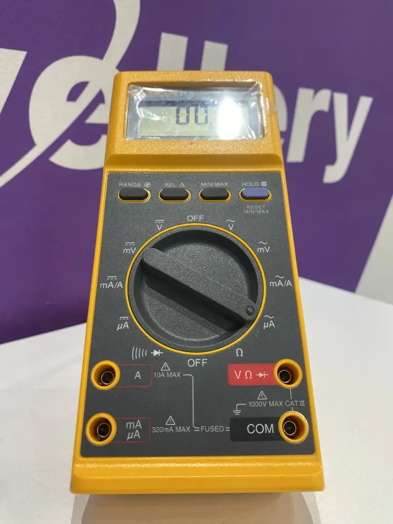 Fluke 27 Ii Rugged Digital Multimeter. - View 3
