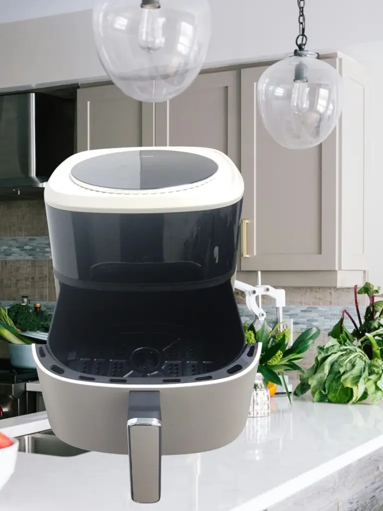 Dixon 6-Litre Digital Xl Air Fryer - View 2