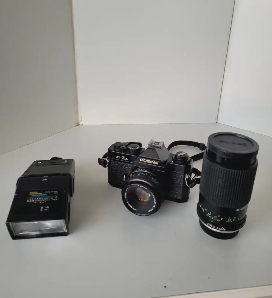 Cosina Ct-1A 28Mm F2.8 Camera Lens - View 4