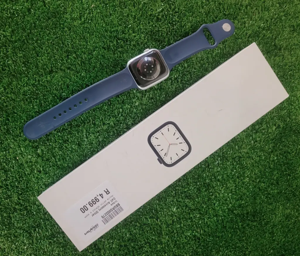 Pre-Owned Apple Watch Series 9 45Mm Gps+Cellular Midnight Aluminium Case - View 2