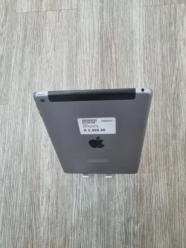 Apple Ipad A1954 6Th Gen Tablet - View 2