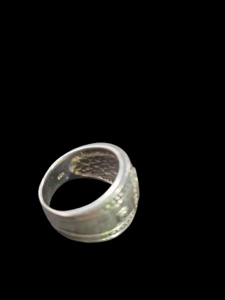 Silver Ring - View 2
