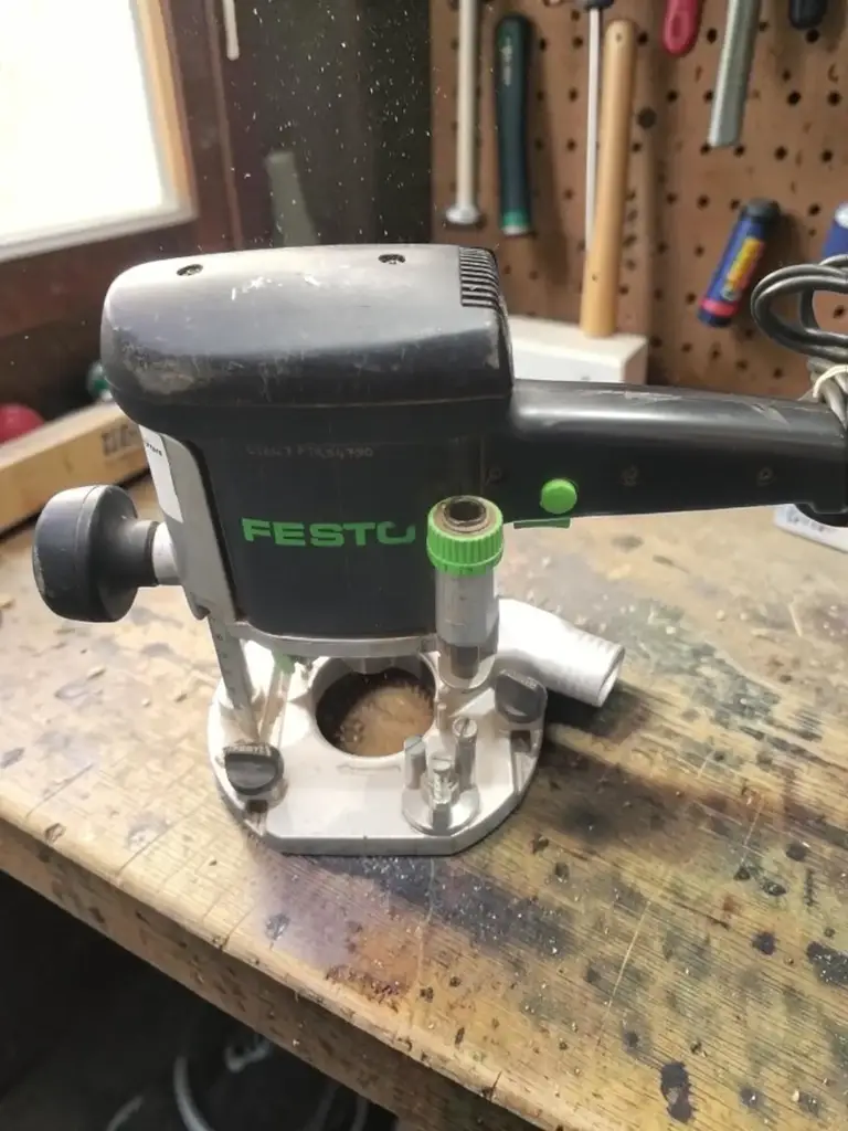 Festo Router Of900e