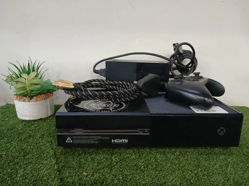 Microsoft X-Box 1 - View 3