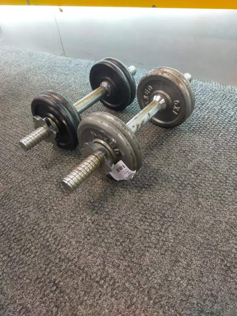Maxed Dumbbell 8Kg Set - View 2