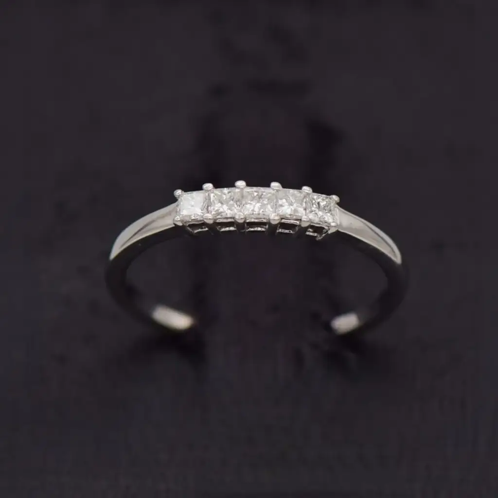 9ct White Gold Five Stone Ring