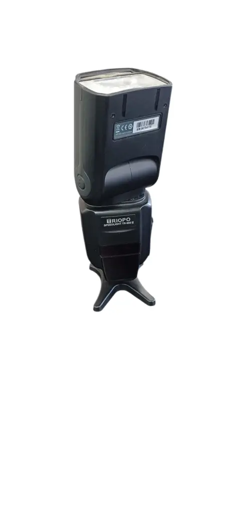 Triopo Speedlight Flash