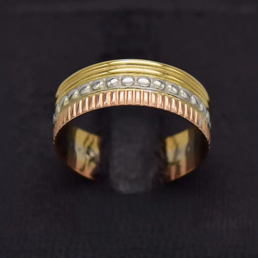 18ct Tri Colour Gold Wedding Band Patterned