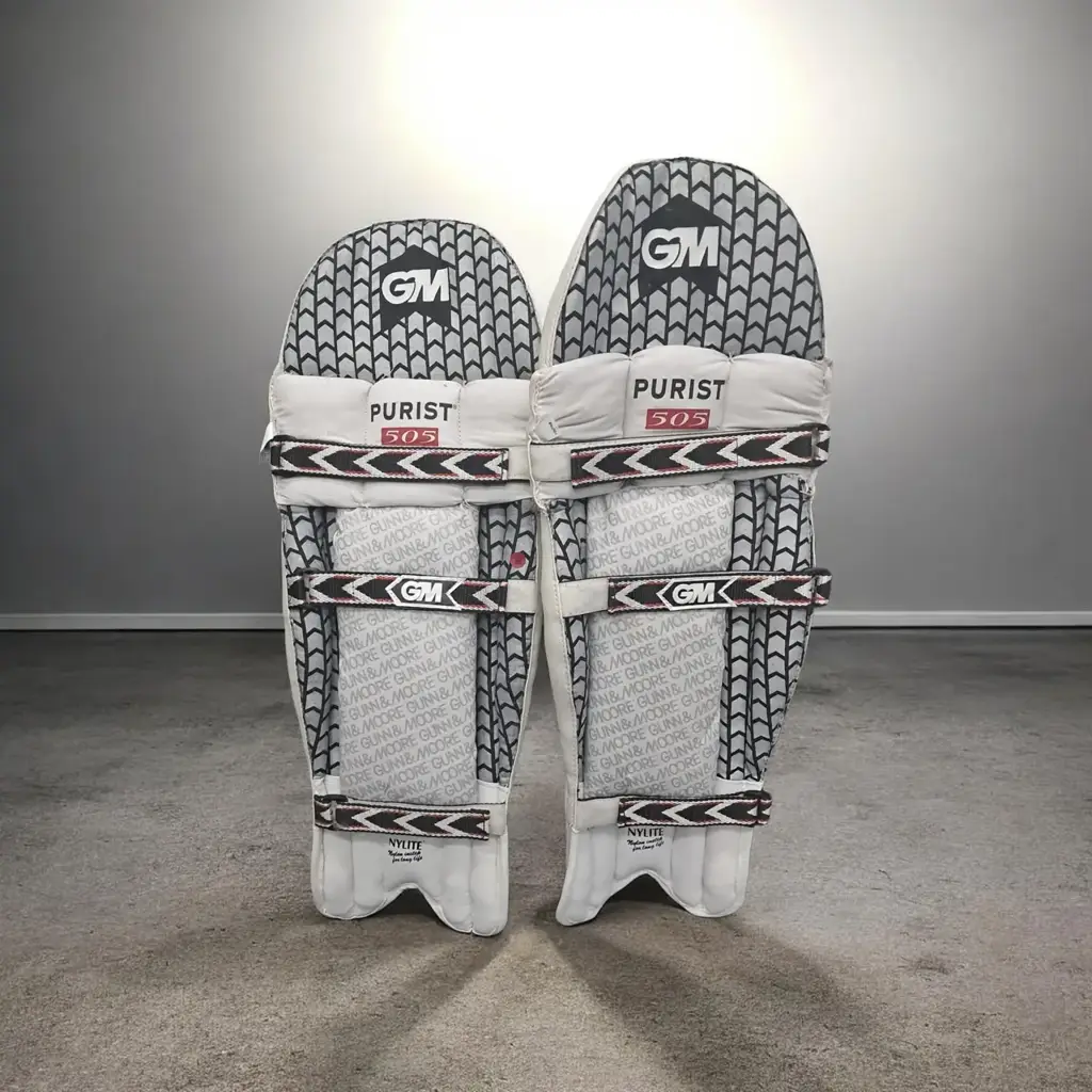 Gun & Moore Purist 505 Batting Pads - View 2