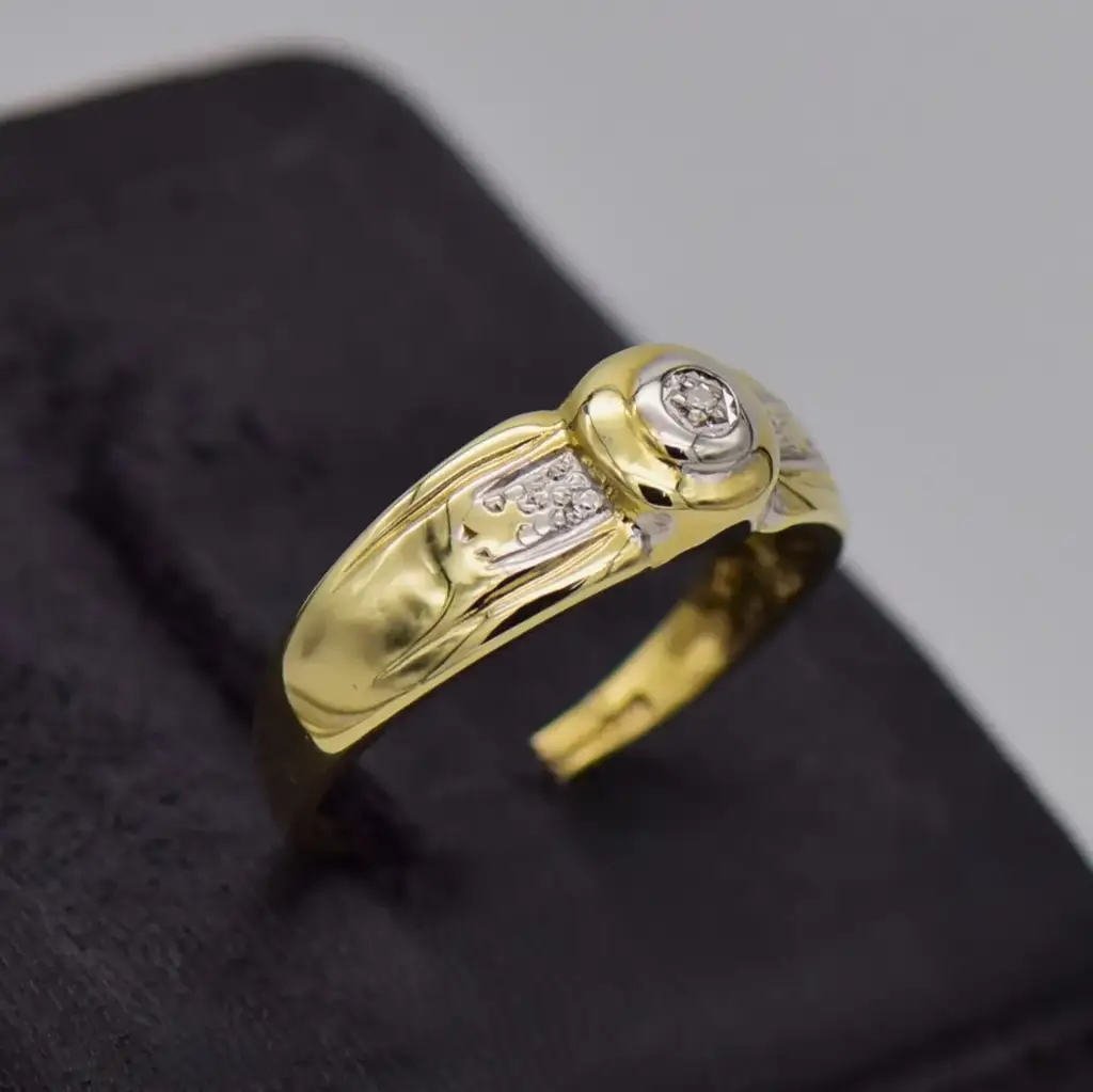 9ct Yellow Gold Dress Ring - View 2