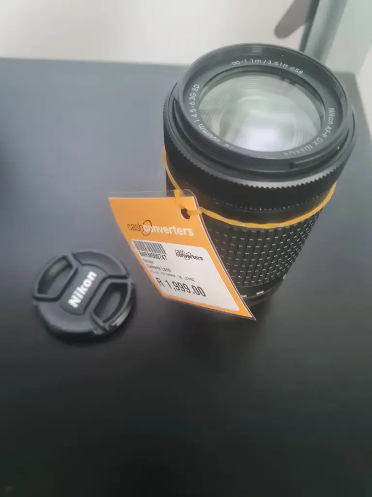 Nikon 70-300 Dg Lense - View 3